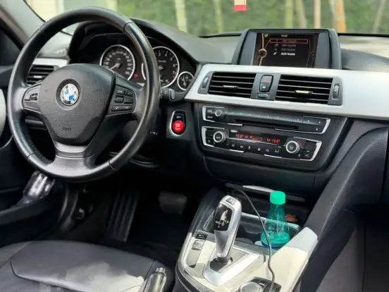 BMW-320i-2.0 16V TURBO ACTIVE FLEX 4P AUTOMÁTICO BMW-320i-2014