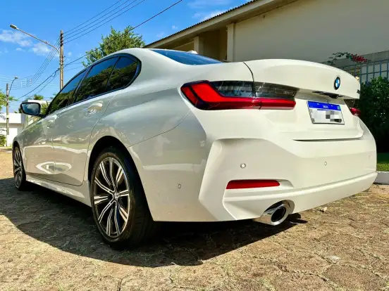 BMW-320i-2.0 16V TURBO FLEX GP AUTOMÁTICO BMW-320i-2022
