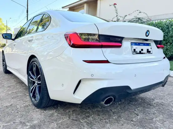 BMW-320i-2.0 16V TURBO FLEX M SPORT AUTOMÁTICO BMW-320i-2021