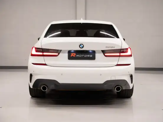BMW-320i-2.0 16V TURBO FLEX M SPORT AUTOMÁTICO BMW-320i-2022