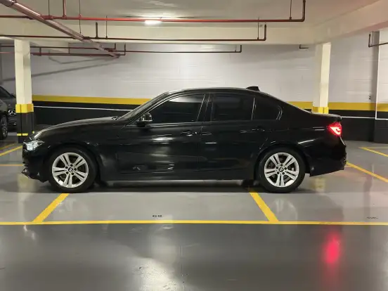 BMW-320i-2.0 SPORT 16V TURBO ACTIVE FLEX 4P AUTOMÁTICO BMW-320i-2016