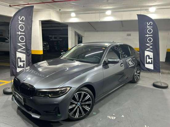 BMW-320i-2020