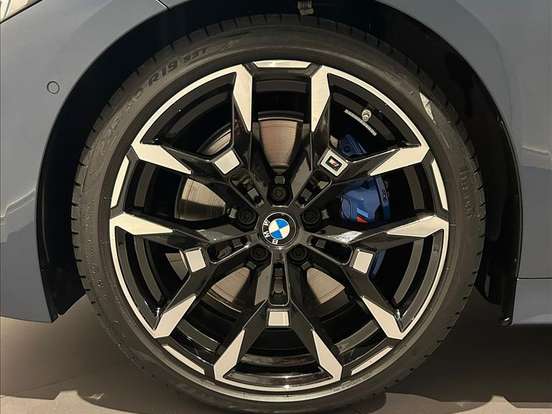 BMW-320i-2.0 16V TURBO FLEX M SPORT AUTOMÁTICO BMW-320i-2025