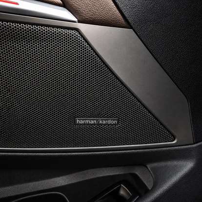 BMW-320i-2025