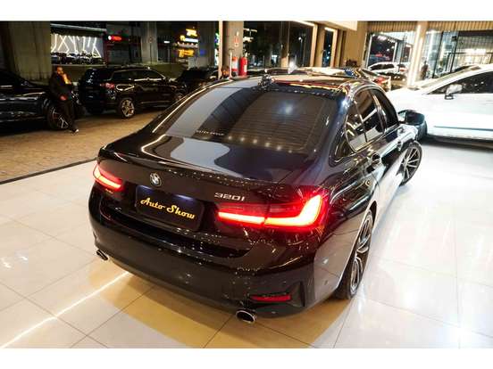 BMW-320i-2.0 16V TURBO FLEX SPORT GP AUTOMÁTICO BMW-320i-2021