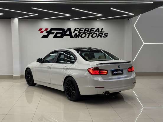BMW-320i-2.0 16V TURBO GASOLINA 4P AUTOMÁTICO BMW-320i-2013