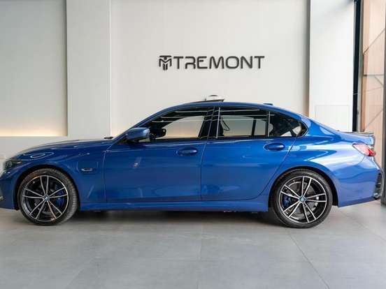 BMW-330e-2.0 16V TURBO HÍBRIDO M SPORT AUTOMÁTICO BMW-330e-2022