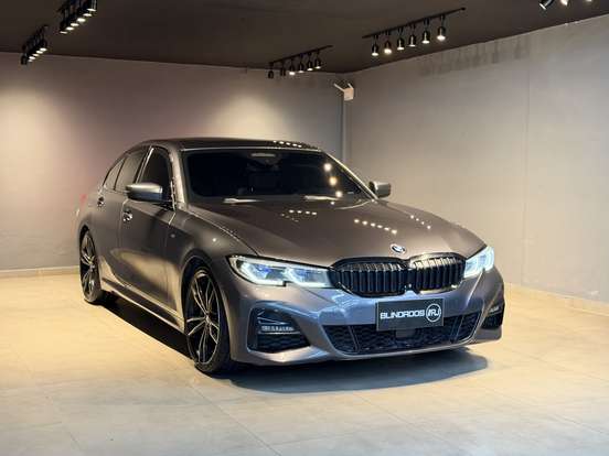 BMW-330i-2.0 16V TURBO GASOLINA M SPORT AUTOMÁTICO BMW-330i-2019