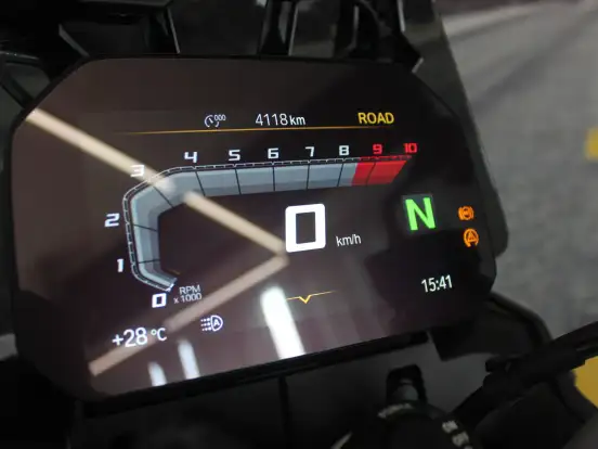 BMW-F 900 GS TROPHY BMW-F 900 GS TROPHY-2024