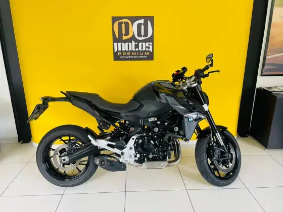 BMW F 900 R SPORT PLUS 