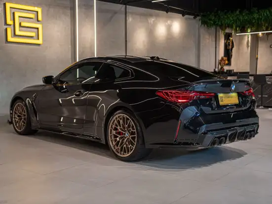 BMW-M4-2024