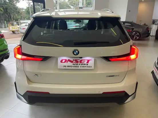 BMW-X1-1.5 12V TURBO GASOLINA SDRIVE18I GP STEPTRONIC BMW-X1-2023