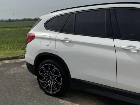 BMW-X1-2.0 16V TURBO ACTIVEFLEX SDRIVE20I 4P AUTOMÁTICO BMW-X1-2019