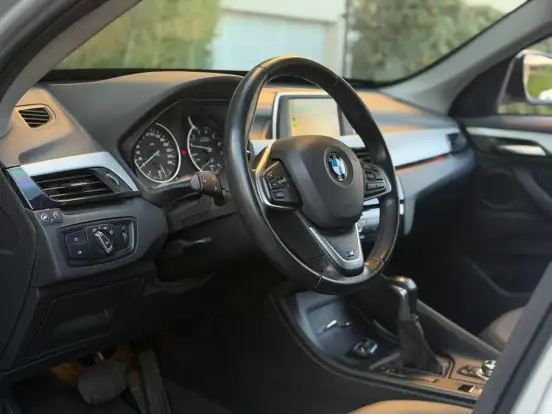 BMW-X1-2.0 16V TURBO ACTIVEFLEX SDRIVE20I 4P AUTOMÁTICO BMW-X1-2016