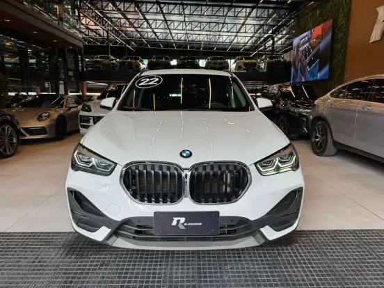 BMW-X1-2.0 16V TURBO ACTIVEFLEX SDRIVE20I GP PLUS 4P AUTOMÁTICO BMW-X1-2022