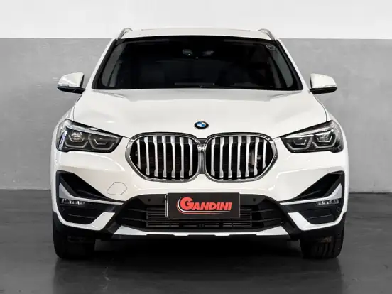 BMW-X1-2.0 16V TURBO ACTIVEFLEX SDRIVE20I X-LINE 4P AUTOMÁTICO BMW-X1-2022
