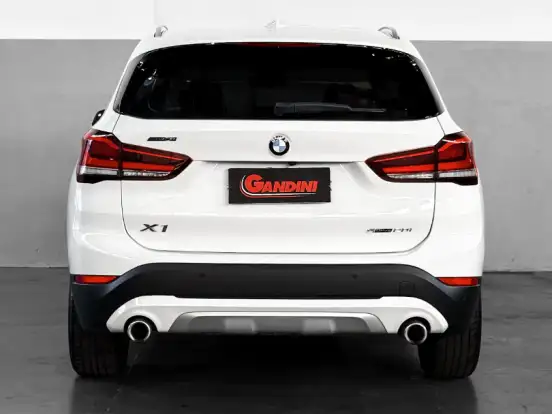 BMW-X1-2.0 16V TURBO ACTIVEFLEX SDRIVE20I X-LINE 4P AUTOMÁTICO BMW-X1-2022
