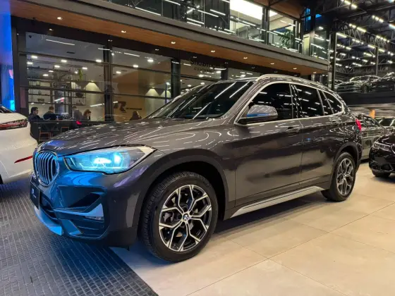 BMW X1 2.0 16V TURBO ACTIVEFLEX SDRIVE20I X-LINE PLUS 4P AUTOMÁTICO BMW X1 2.0 16V TURBO ACTIVEFLEX SDRIVE20I X-LINE PLUS 4P AUTOMÁTICO