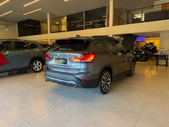 BMW-X1-2020