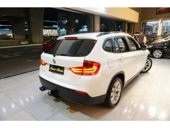 BMW-X1-2.0 16V GASOLINA SDRIVE18I 4P AUTOMÁTICO BMW-X1-2011