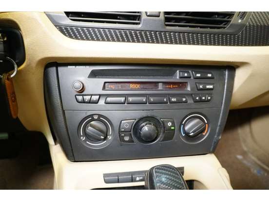 BMW-X1-2.0 16V GASOLINA SDRIVE18I 4P AUTOMÁTICO BMW-X1-2011