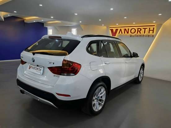 BMW-X1-2015