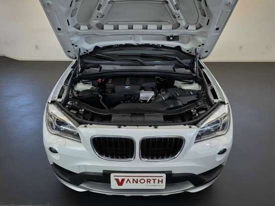 BMW-X1-2.0 16V TURBO ACTIVEFLEX SDRIVE20I 4P AUTOMÁTICO BMW-X1-2015