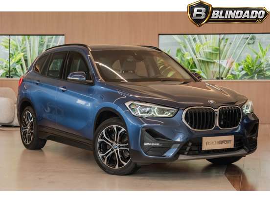 BMW-X1-2021
