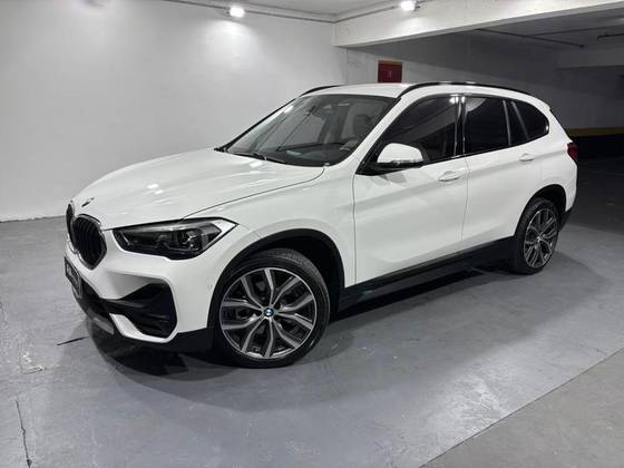 BMW X1 2.0 16V TURBO ACTIVEFLEX SDRIVE20I X-LINE 4P AUTOMÁTICO
