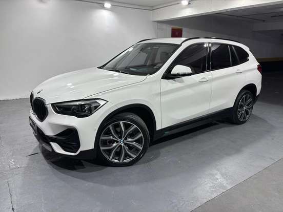 BMW-X1-2.0 16V TURBO ACTIVEFLEX SDRIVE20I X-LINE 4P AUTOMÁTICO BMW-X1-2022