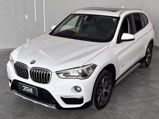 BMW-X1-2.0 16V TURBO ACTIVEFLEX SDRIVE20I X-LINE 4P AUTOMÁTICO BMW-X1-2017
