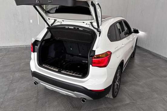 BMW-X1-2017