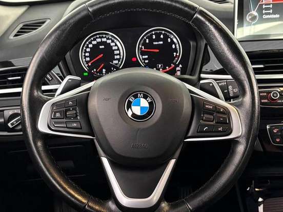 BMW-X1-2.0 16V TURBO ACTIVEFLEX SDRIVE20I X-LINE 4P AUTOMÁTICO BMW-X1-2017
