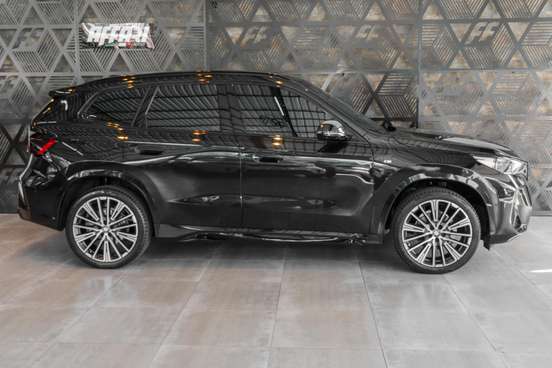 BMW-X1-2025