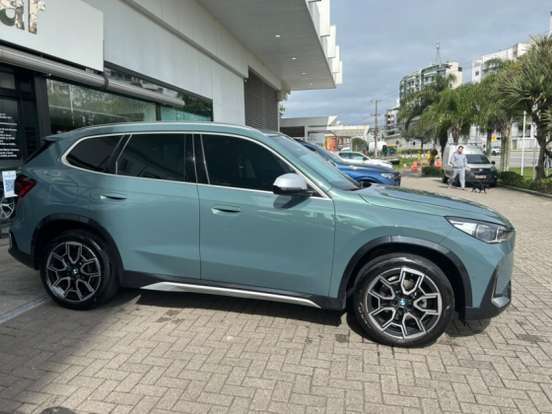BMW-X1-2.0 16V TURBO GASOLINA SDRIVE20I X-LINE STEPTRONIC BMW-X1-2022