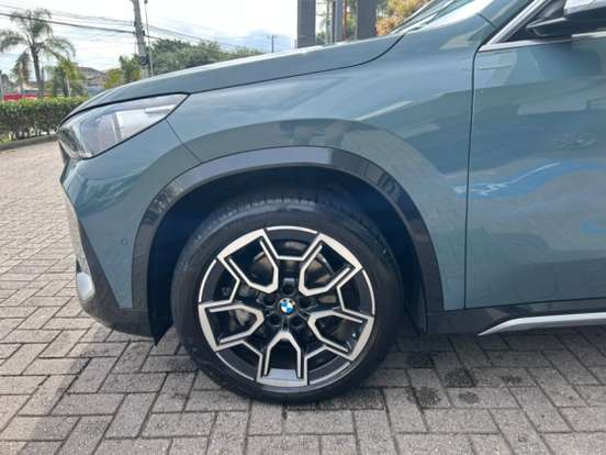 BMW-X1-2.0 16V TURBO GASOLINA SDRIVE20I X-LINE STEPTRONIC BMW-X1-2022