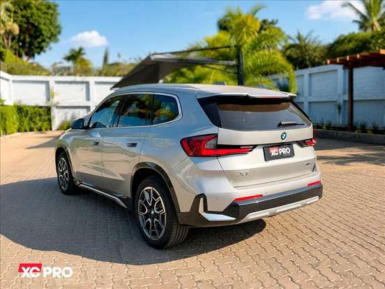 BMW-X1-2.0 16V TURBO GASOLINA SDRIVE20I X-LINE STEPTRONIC BMW-X1-2025