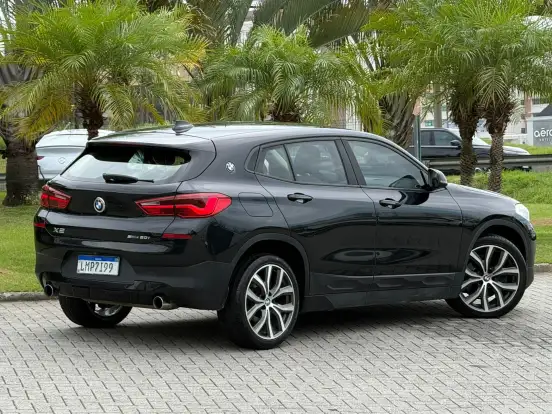 BMW-X2-2018