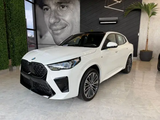 BMW X2 2.0 TURBO GASOLINA XDRIVE20I M SPORT STEPTRONIC BMW X2 2.0 TURBO GASOLINA XDRIVE20I M SPORT STEPTRONIC