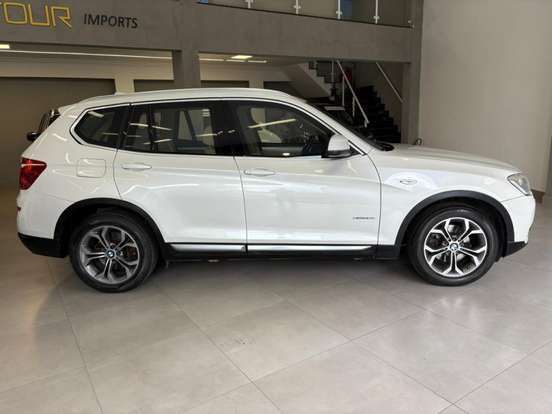 BMW-X3-2.0 20I X LINE 4X4 16V GASOLINA 4P AUTOMÁTICO BMW-X3-2015