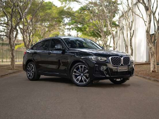 BMW-X4-2023
