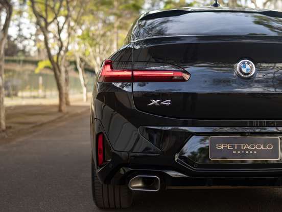 BMW-X4-2.0 16V GASOLINA XDRIVE30I M SPORT STEPTRONIC BMW-X4-2023