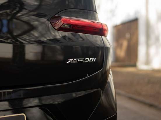 BMW-X4-2023