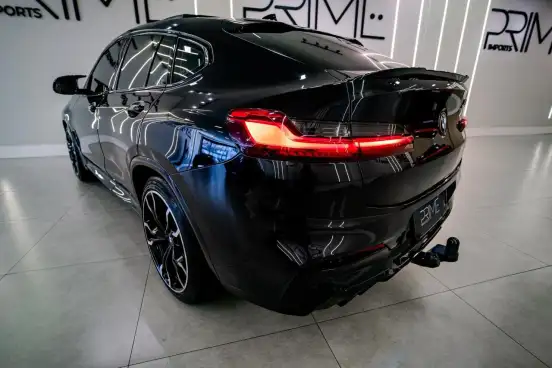 BMW-X4-2020