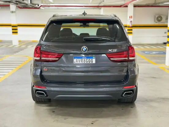 BMW-X5-2017