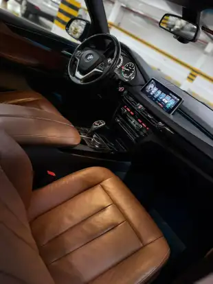 BMW-X5-2017