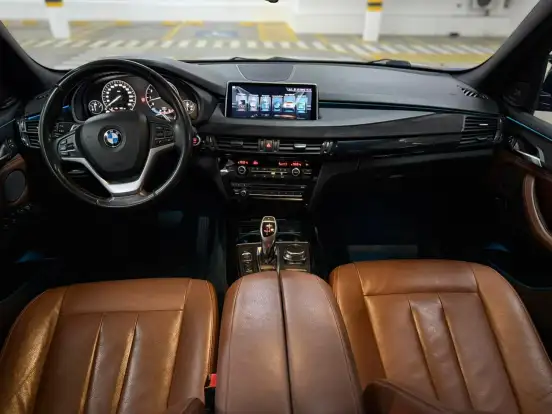 BMW-X5-2017
