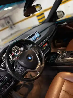 BMW-X5-2017