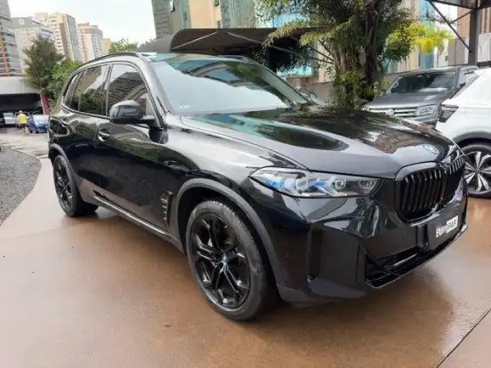 BMW-X5-3.0 I6 TURBO HÍBRIDO XDRIVE50E X-LINE AUTOMÁTICO BMW-X5-2023