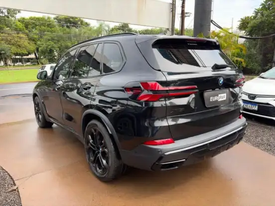 BMW-X5-3.0 I6 TURBO HÍBRIDO XDRIVE50E X-LINE AUTOMÁTICO BMW-X5-2023